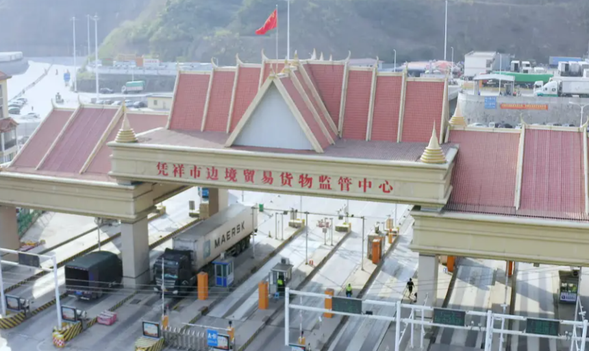 广西跨境电商上半年进出口额超 250 亿(同比增长超 140%)